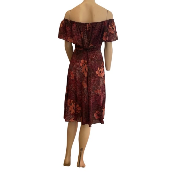Vintage Floral Ruffled off the shoulder red and black midi dress Women’s Size 6 - Picture 5 of 10